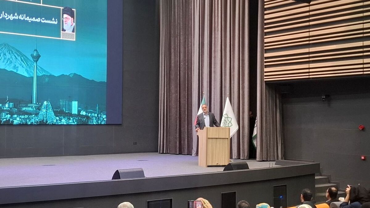 آب تهران کفاف ۲۴ میلیون نفر را می‌دهد!