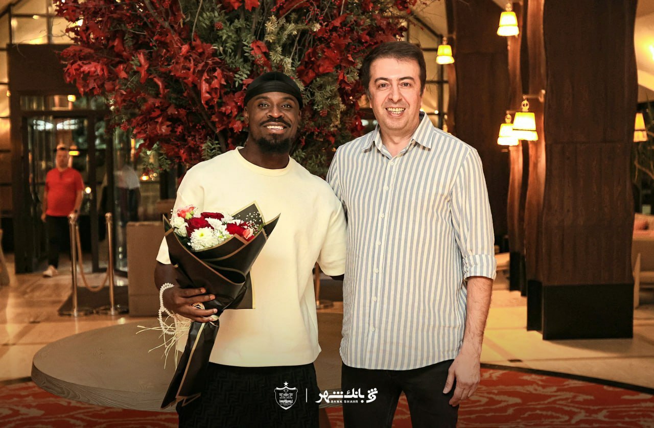 بمب شبانه پرسپولیس/ الماس سیاه به پرسپولیس پیوست
