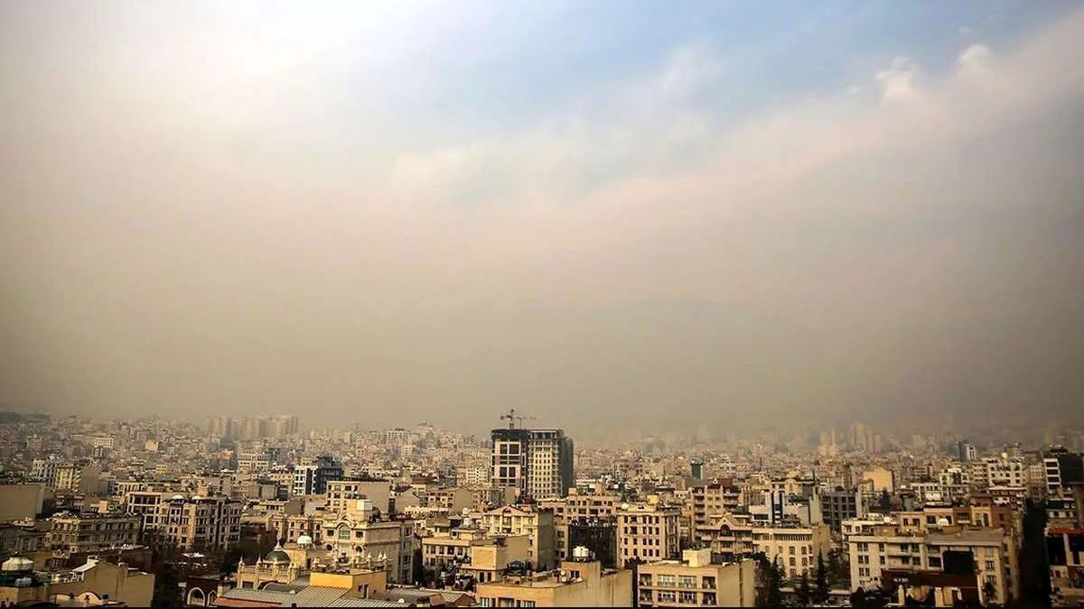 آلودگی هوای تهران در مرز وضعیت قرمز