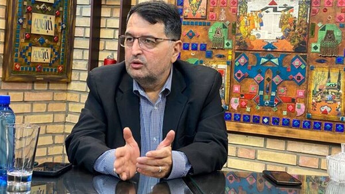 وقاحت مجری تلویزیون صدای پژوهشگر مشهور را هم درآورد! + فیلم وقاحت مجری تلویزیون صدای پژوهشگر مشهور را هم درآورد! + فیلم