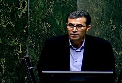 انتقاد نماینده مجلس از پرداخت نشدن وام ازدواج