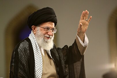 آغاز به‌کار حساب رسمی رهبر انقلاب به زبان چینی + عکس