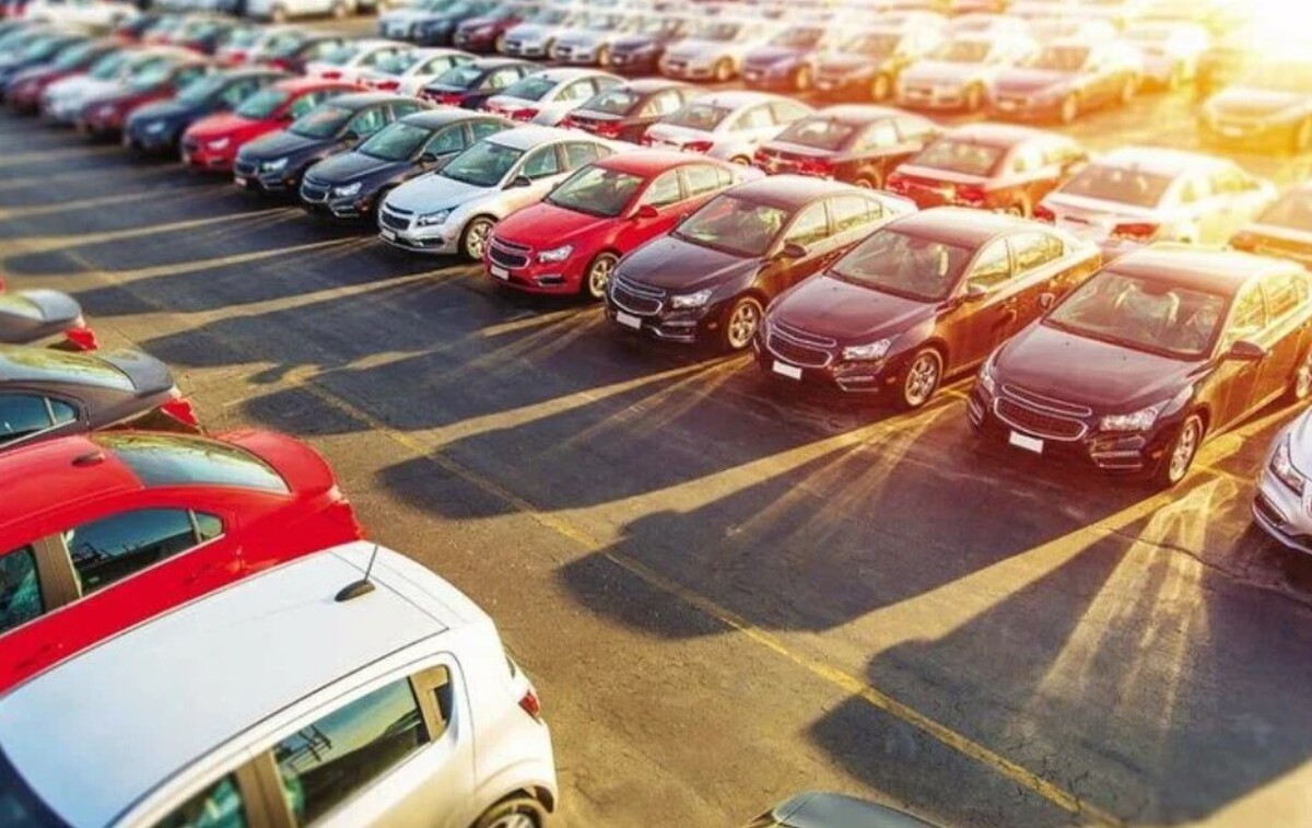 با کمتر از یک میلیارد کدام خودرو خارجی را بخریم؟ / قیمت خودروهای وارداتی در شهریور ۱۴۰۴ با کمتر از یک میلیارد کدام خودرو خارجی را بخریم؟ / قیمت خودروهای وارداتی در شهریور ۱۴۰۴