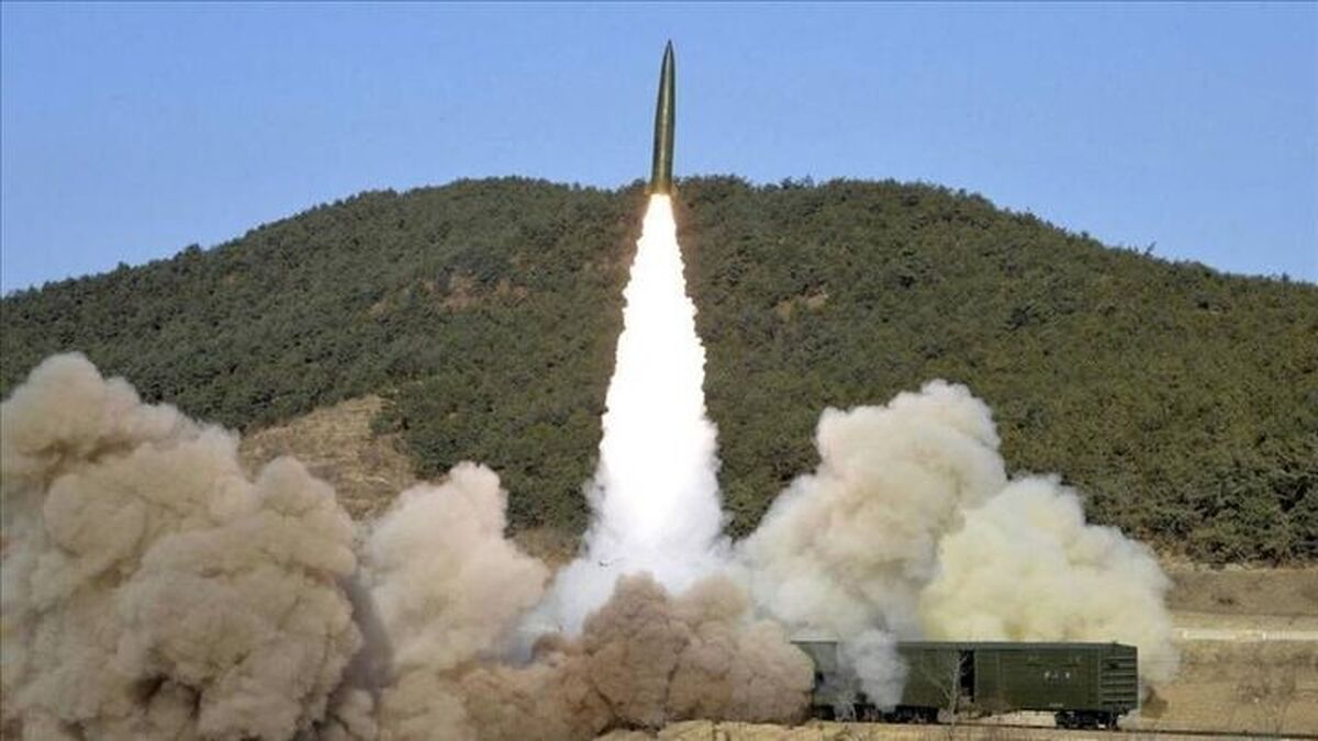 کره شمالی ۲ موشک جدید آزمایش کرد