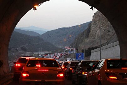 ترافیک سنگین در محورهای شمالی/ محدودیت‌های مقطعی در جاده‌های پرتردد