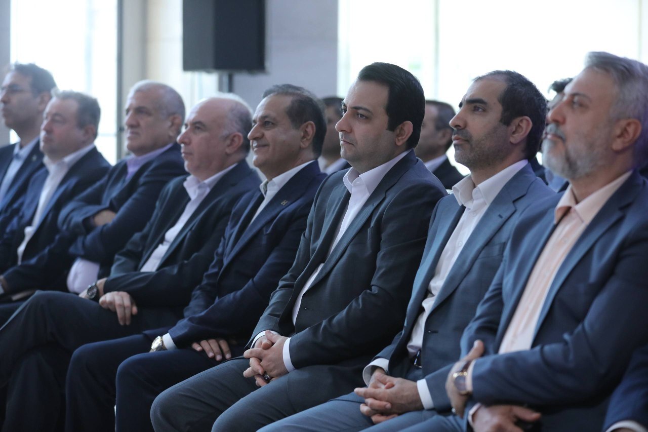 آیین بزرگداشت آغاز 74مین سال فعالیت بانک صادرات ایران برگزار شد/ محسن سیفی: بانک صادرات ایران در مسیر دستیابی به جایگاه شایسته در نظام بانکی ثابت قدم است آیین بزرگداشت آغاز 74مین سال فعالیت بانک صادرات ایران برگزار شد/ محسن سیفی: بانک صادرات ایران در مسیر دستیابی به جایگاه شایسته در نظام بانکی ثابت قدم است