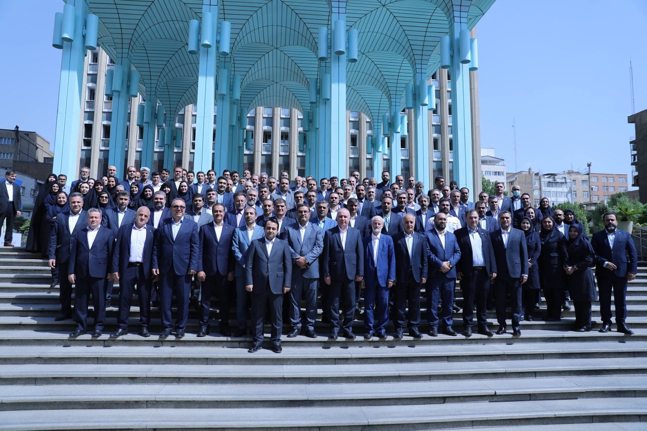 آیین بزرگداشت آغاز 74مین سال فعالیت بانک صادرات ایران برگزار شد/ محسن سیفی: بانک صادرات ایران در مسیر دستیابی به جایگاه شایسته در نظام بانکی ثابت قدم است آیین بزرگداشت آغاز 74مین سال فعالیت بانک صادرات ایران برگزار شد/ محسن سیفی: بانک صادرات ایران در مسیر دستیابی به جایگاه شایسته در نظام بانکی ثابت قدم است