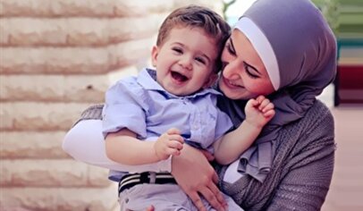 دستور پزشکیان برای پرداخت یارانه جدید مادران / از این تاریخ مادران ماهانه ۲.۰۰۰.۰۰۰ تومان یارانه می‌گیرند