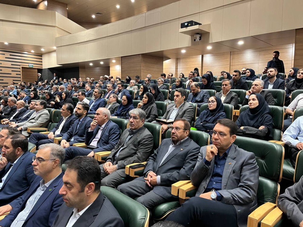 حضور فعال مؤسسه اعتباری ملل در سی‌وپنجمین همایش بانکداری اسلامی