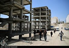 بلوکه شدن حساب پیمانکاران مسکن مهر/ ۲۳۵۷ مسکن مهر پردیس تحویل نشد