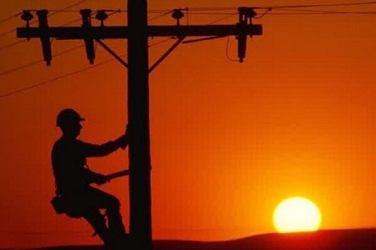 توانیر: روزهای داغ و سخت برق همچنان ادامه دارد!