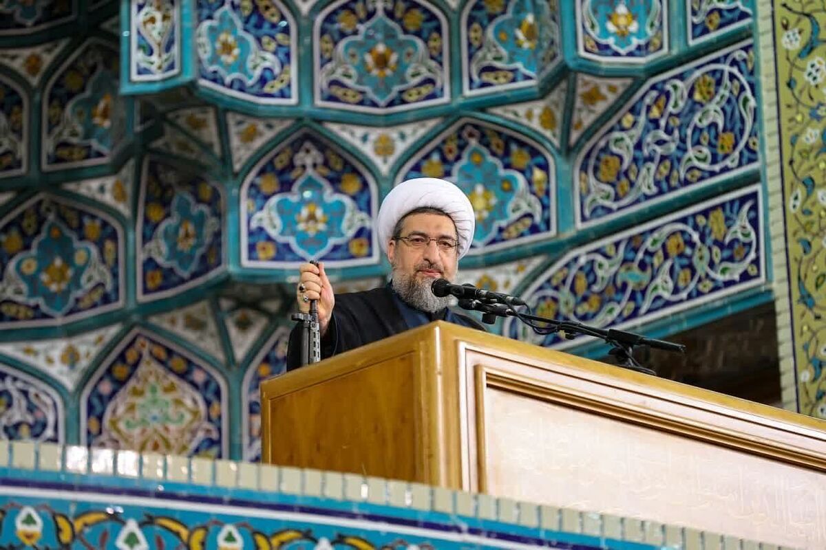 امام جمعه تبریز: مکانیسم ماشه جنبه تبلیغاتی دارد! امام جمعه تبریز: مکانیسم ماشه جنبه تبلیغاتی دارد!