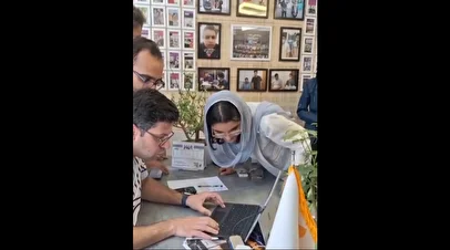 واقعیت عجیب دباره آترینا فرحمند؛ رتبه یک کنکور تجربی / ۸۸۵ استاد برای موفقیت در کنکور!