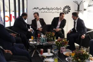 حضور پتروشیمی جم در نمایشگاه ایران پلاست، نشان از تعهد مستمر پتروشیمی جم به توسعه و ارتقای صنعت پتروشیمی کشور