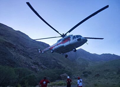 اولین تصاویر از محل سقوط بالگرد هلال احمر + فیلم