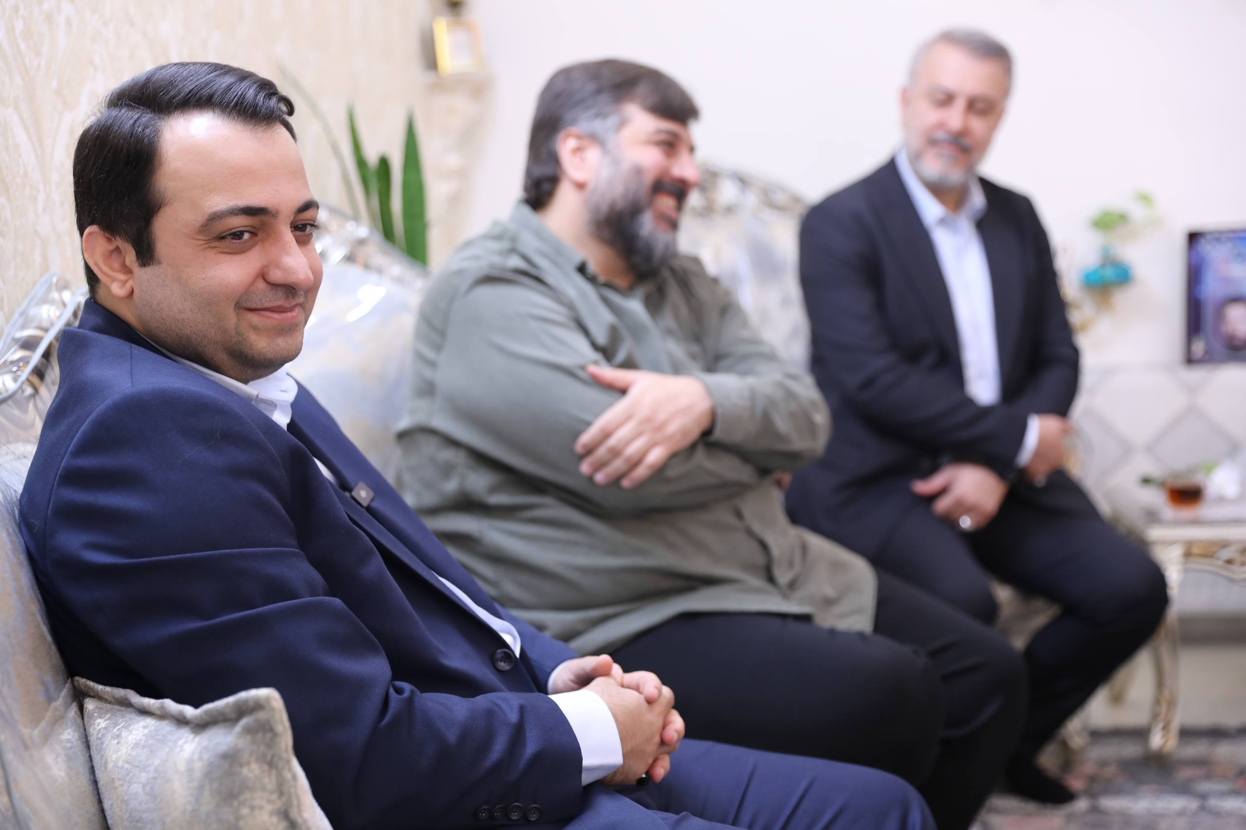 بانک صادرات ایران با تقدیم ۹۶ شهید نماد ایستادگی در کنار مردم است / آغاز افتخارآمیز تدوین تاریخ شفاهی شهدای بانک صادرات ایران