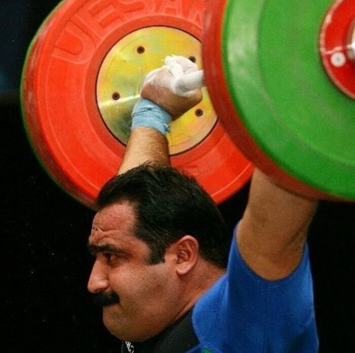 فوری/ قهرمان وزنه‌برداری آسیا درگذشت