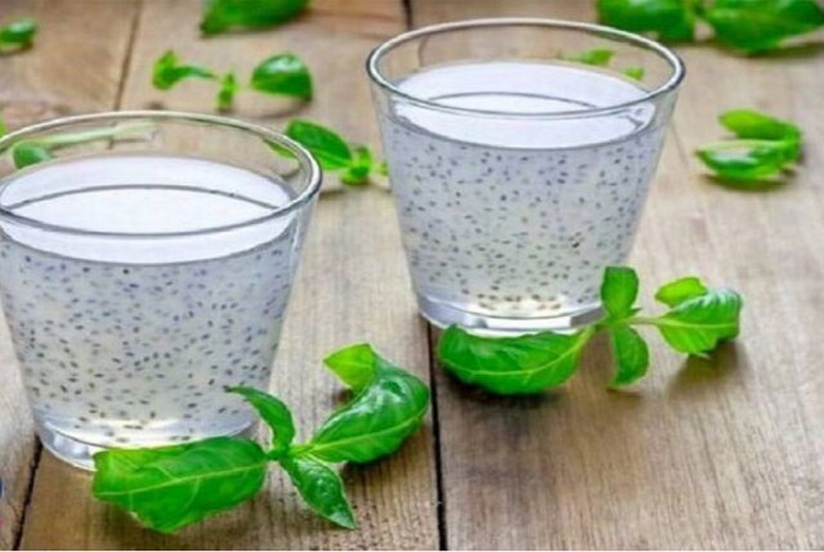 ۷ نوشیدنی مفید برای دوره میانسالی و سالمندی