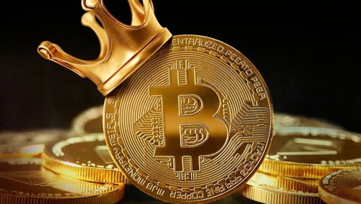 طلای قدیمی کنار رفت / بیت‌کوین وارد ذخایر ملی شد!