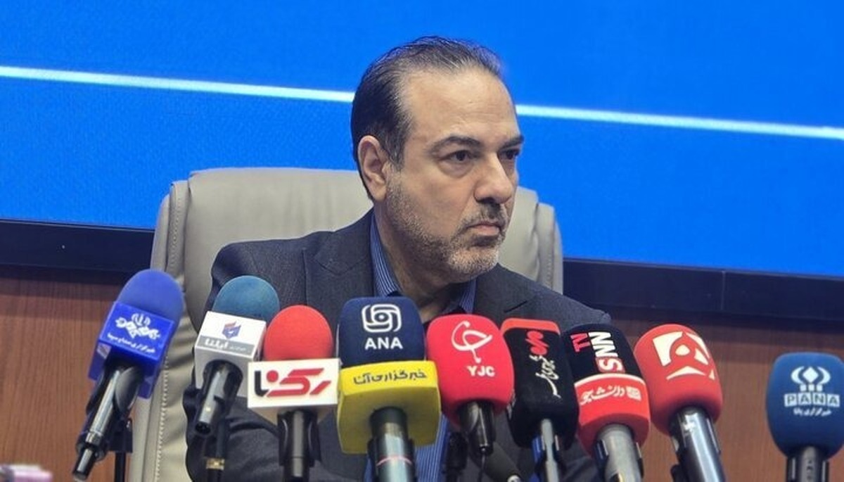 درگیری معاون وزیر بهداشت با خبرنگار با الفاظ زشت