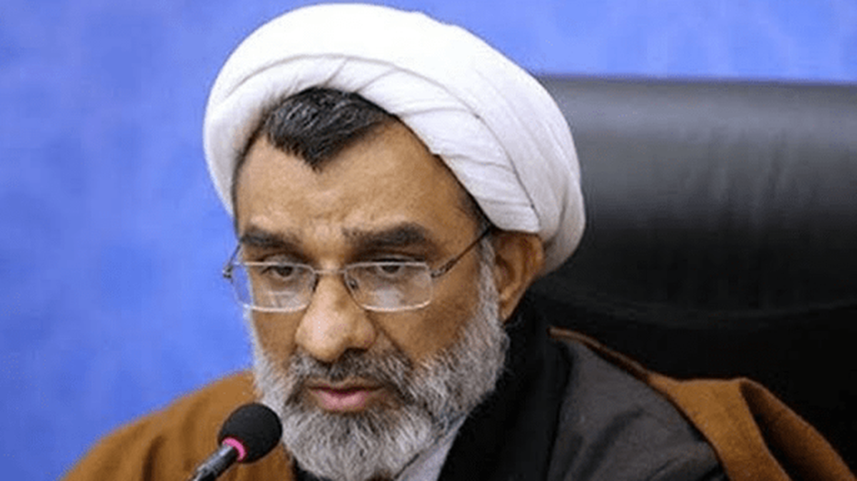 ضرورت حرکت بانکداری کشور از مسیر صرفاً تجاری به سمت بانکداری توسعهای/ کشاورزی را تعطیل نکنید ضرورت حرکت بانکداری کشور از مسیر صرفاً تجاری به سمت بانکداری توسعهای/ کشاورزی را تعطیل نکنید