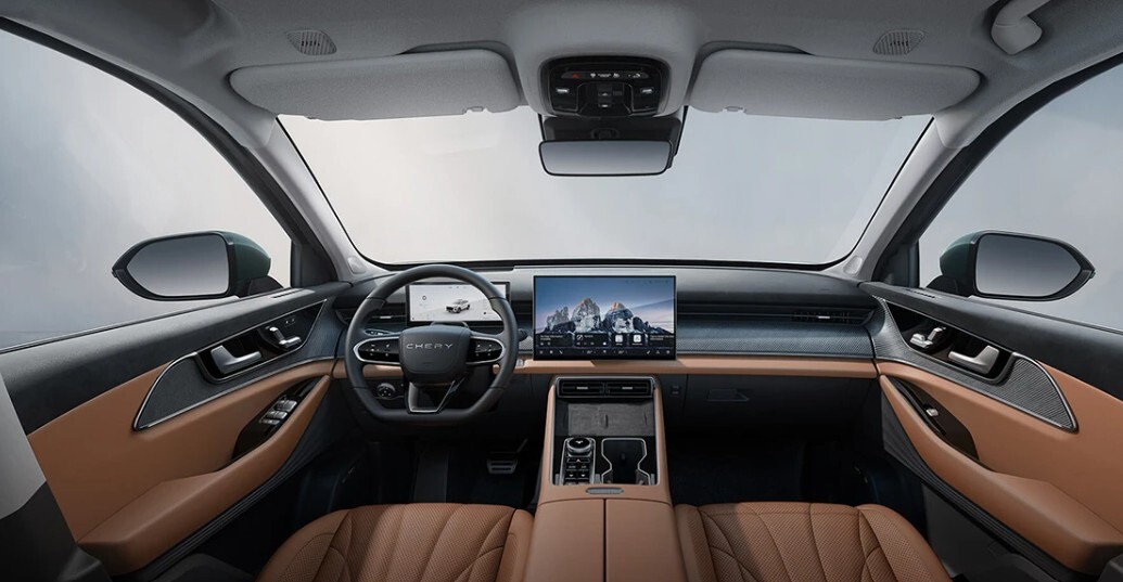 پرچمدار لوکس چینی به ایران آمد! / فونیکس F۹ وارد بازار شد پرچمدار لوکس چینی به ایران آمد! / فونیکس F۹ وارد بازار شد