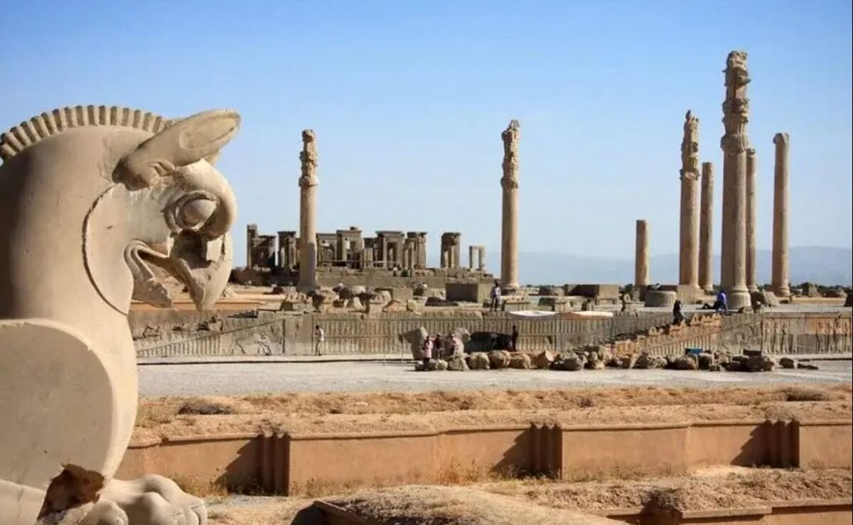 ایا تخت جمشید در خطر است؟ / تاثیر طرح توسعه شهری بر این اثر باستانی ایا تخت جمشید در خطر است؟ / تاثیر طرح توسعه شهری بر این اثر باستانی