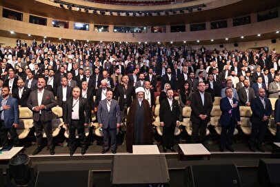 آغاز فصلی تازه در هلدینگ مواد مهندسی مکرر با رونمایی از برند و هویت جدید