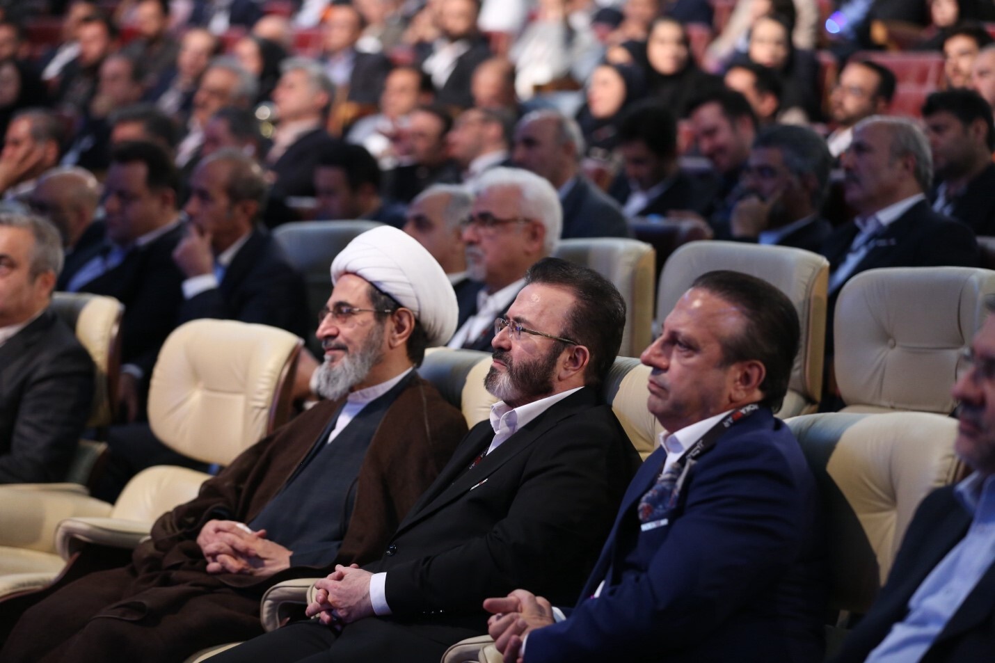 آغاز فصلی تازه در هلدینگ مواد مهندسی مکرر با رونمایی از برند و هویت جدید