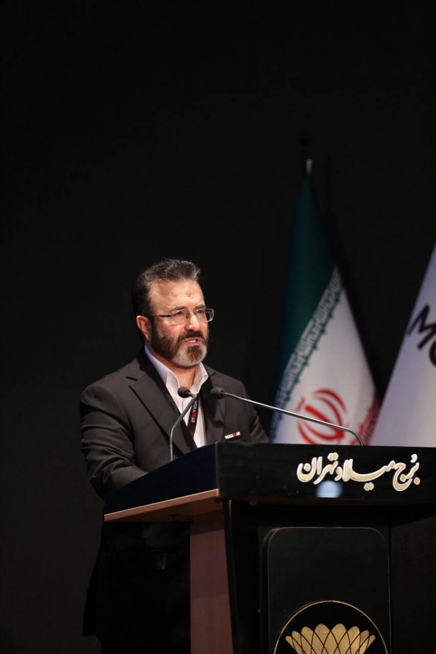 آغاز فصلی تازه در هلدینگ مواد مهندسی مکرر با رونمایی از برند و هویت جدید