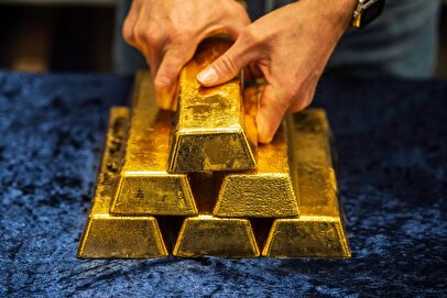 سقوط شدید طلا پس از جهش تاریخی؛ احتیاط سرمایه‌گذاران در پی احتمال کاهش نرخ بهره