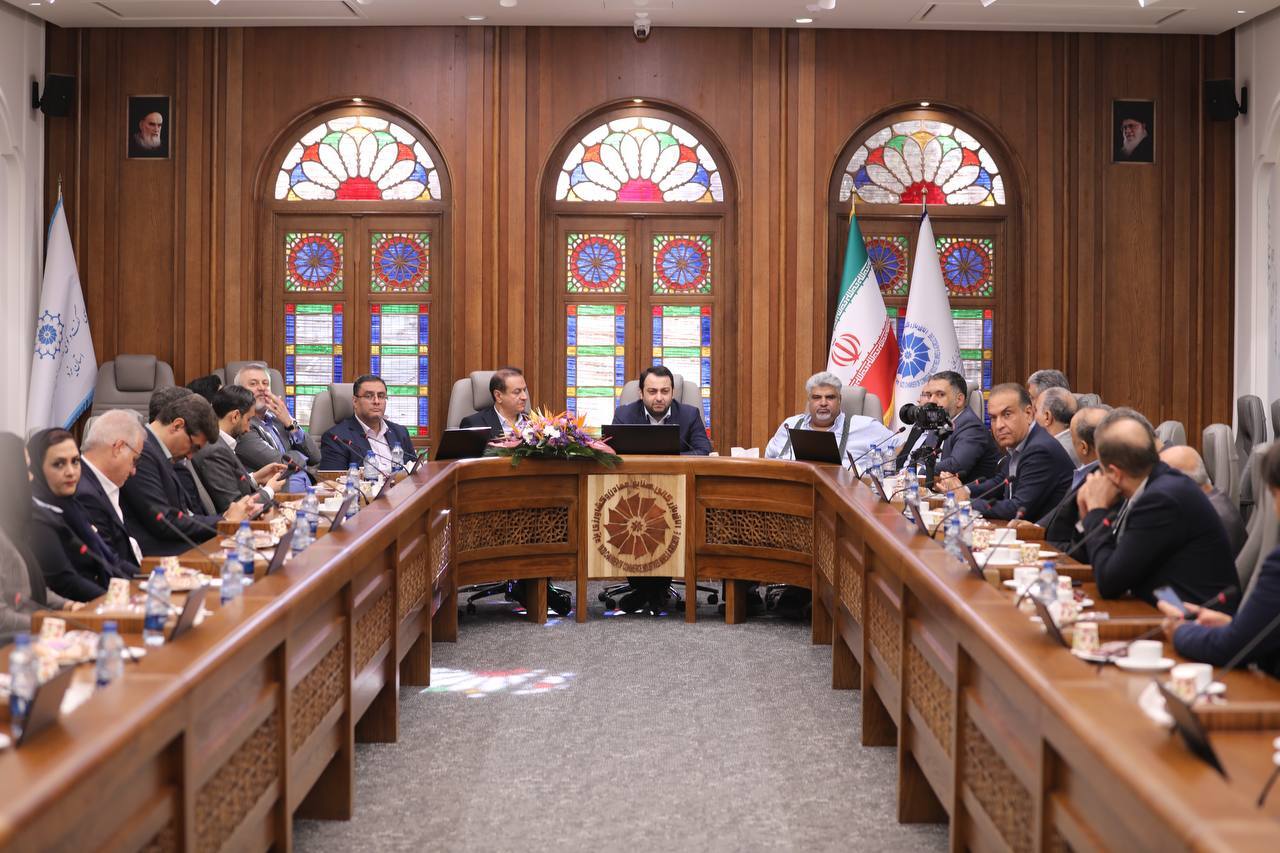 بانک صادرات ایران با روش‌های نوین تأمین مالی، گره تولید را باز می‌کند