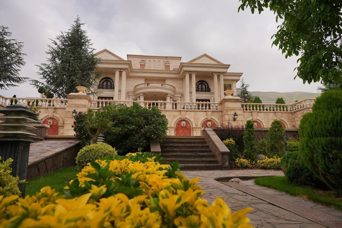 توقیف ویلای ۵۰۰۰ میلیاردی چای دبش/ ویلا به نام چه کسی سند خورد؟ توقیف ویلای ۵۰۰۰ میلیاردی چای دبش/ ویلا به نام چه کسی سند خورد؟