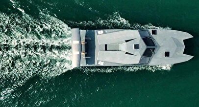 از خلیج فارس تا رکورد جهانی / ایران قایق جنگی «حیدر-۱۱۰» را معرفی کرد