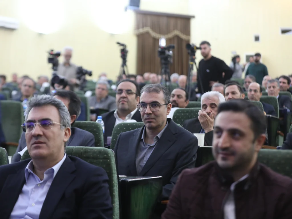 سایت ۵G ایرانسل در تبریز با سرعت ۳.۷۴۹ مگابیت بر ثانیه افتتاح شد