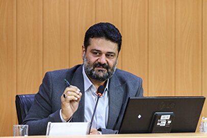 اقدام وزارت اقتصاد در ادغام بانک آینده در بانک ملی شجاعانه بود