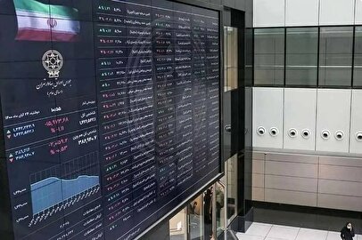 بورس سبز شد / شاخص کل ۱۰ هزار واحد بالا رفت