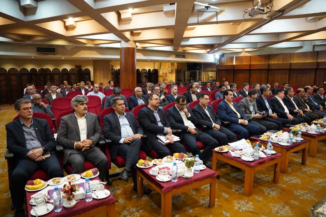 پشتیبانی بانک رفاه کارگران از واحدهای تولیدی استان هرمزگان از طریق ابزارهای نوین تامین مالی