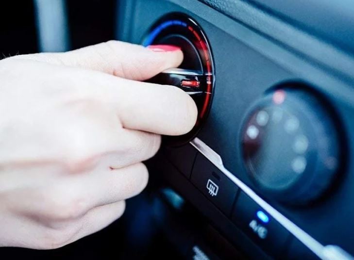 نحوه درست گرم کردن ماشین در زمستان / با این اشتباه عمر خودرو کاهش می‌یابد!