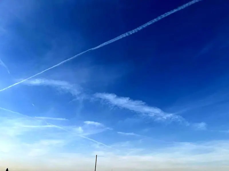 علت دود سفید در آسمان تهران مشخص شد علت دود سفید در آسمان تهران مشخص شد