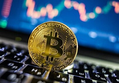 سقوط بیت‌کوین به زیر ۹۹ هزار دلار و خروج سنگین سرمایه/ آیا سقوط ادامه دارد؟
