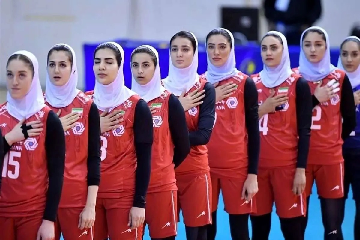 لحظه‌ای بغض‌آلود در ترکیه / ادای احترام والیبالیست‌های زن ایران به صابر کاظمی