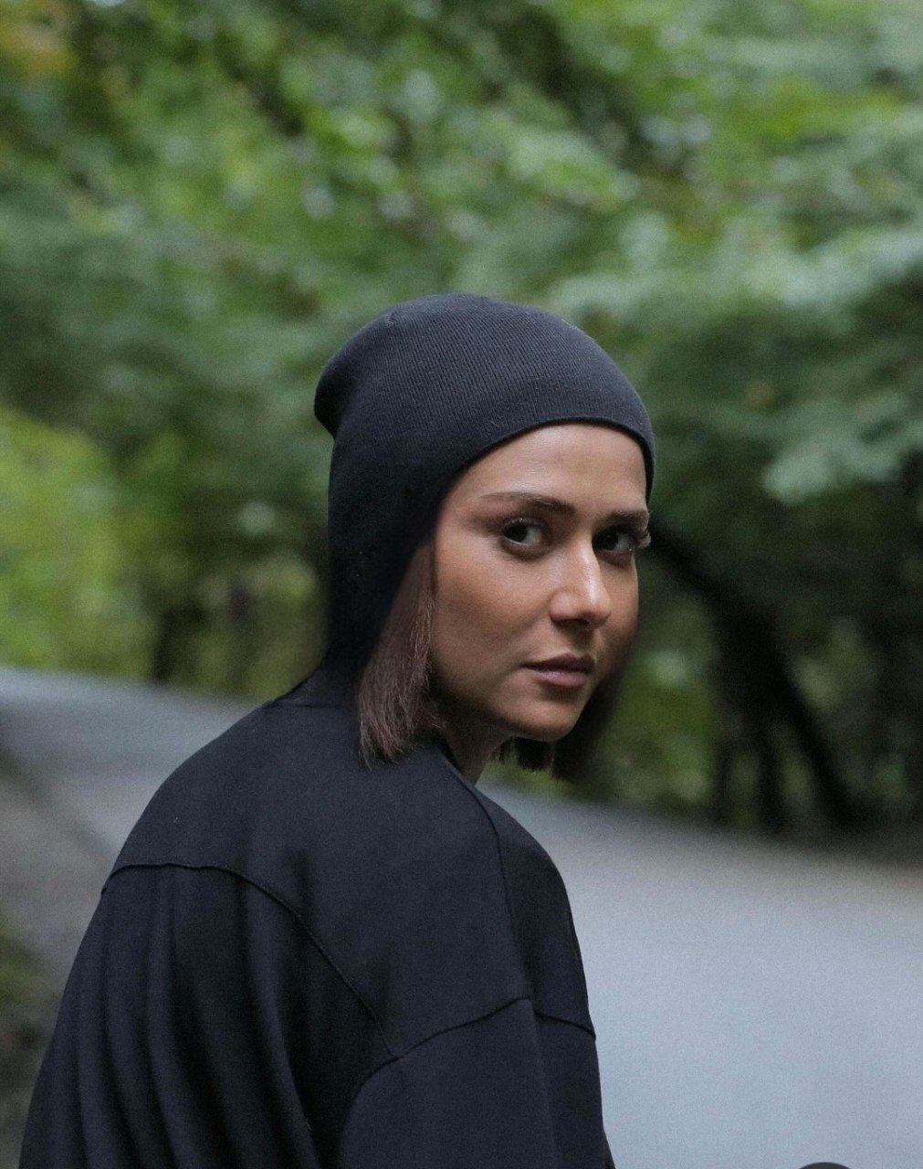 تیپ خاص و دیدنی پریناز ایزدیار