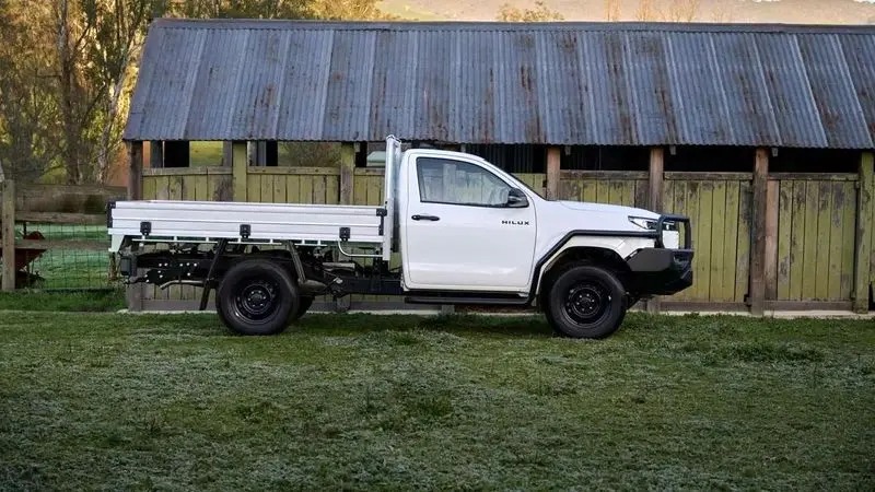 معرفی تویوتا هایلوکس ۲۰۲۶ با گزینه‌های دیزلی و برقی