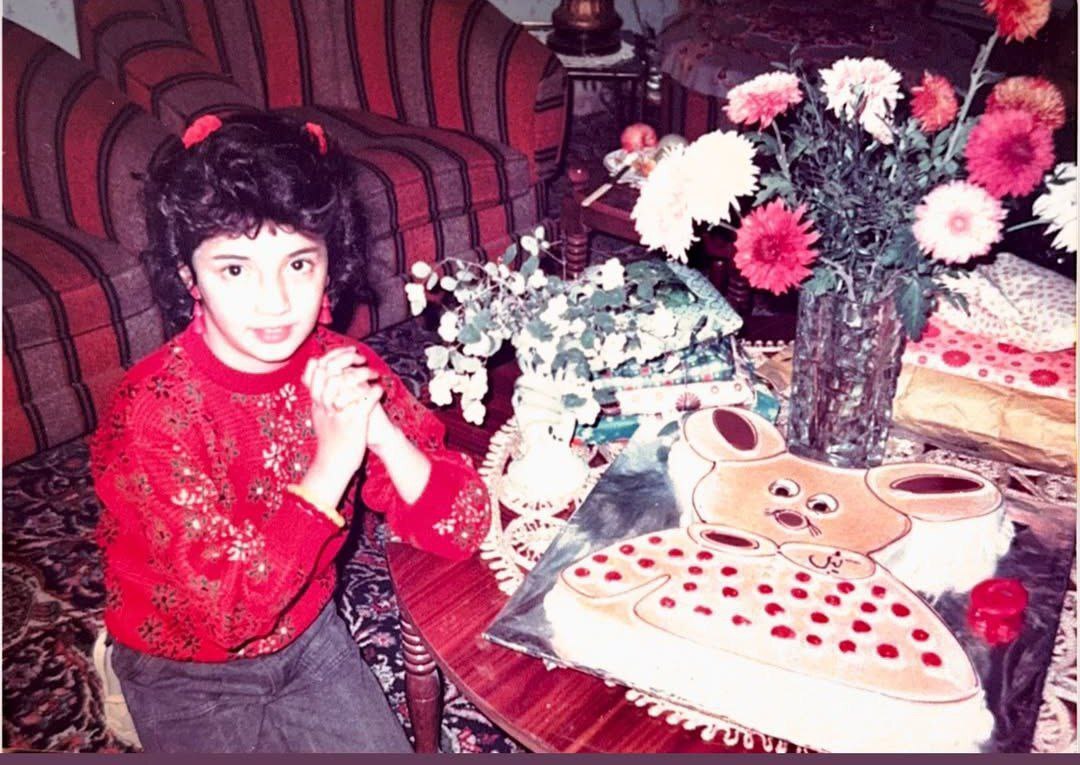 کیک شبنم قلی‌خانی در روز تولدش