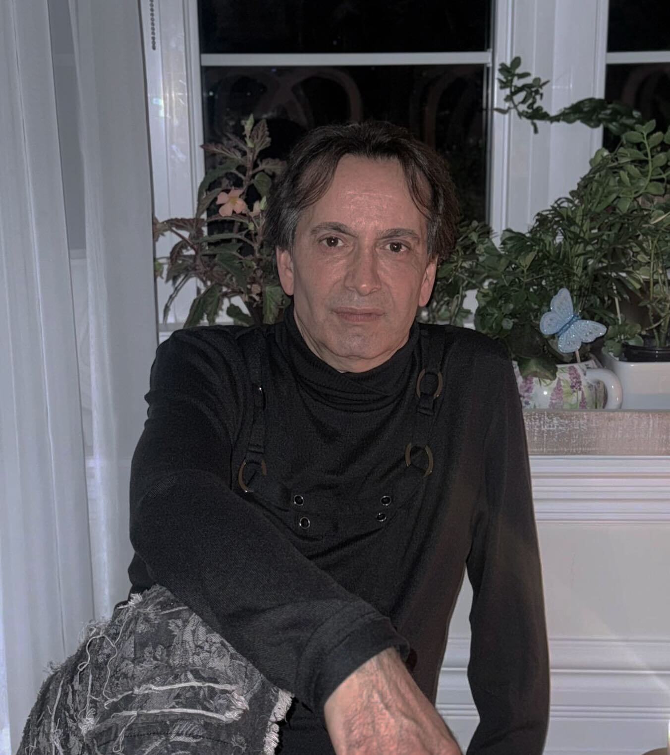 بازیگر ستایش بعد از مهاجرت