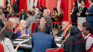 افشای دیدار یک مسئول ایرانی با یک مقام اسرائیلی / عکسهایی که حذف شدند+ تصاویر افشای دیدار یک مسئول ایرانی با یک مقام اسرائیلی / عکسهایی که حذف شدند+ تصاویر