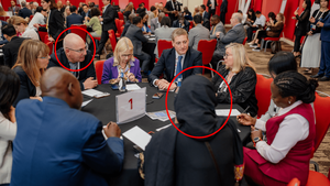 افشای دیدار یک مسئول ایرانی با یک مقام اسرائیلی / عکسهایی که حذف شدند+ تصاویر افشای دیدار یک مسئول ایرانی با یک مقام اسرائیلی / عکسهایی که حذف شدند+ تصاویر