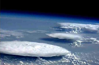 در برنامه تاکر کارلسون افشا شد/ ناتو سالهاست از جنگ آب و هوایی علیه کشورهایی مثل ایران استفاده می‌کنند