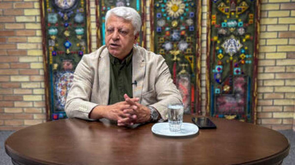 فیاض زاهدی با گریه و حسرت از دولت پزشکیان جدا شد+ فیلم